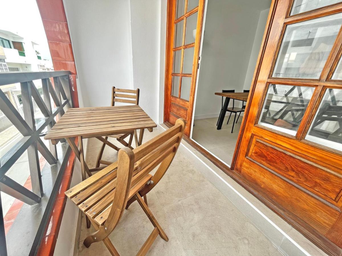 Casa Vista Surf - Beautiful W/ Terrace & Balcony Appartamento